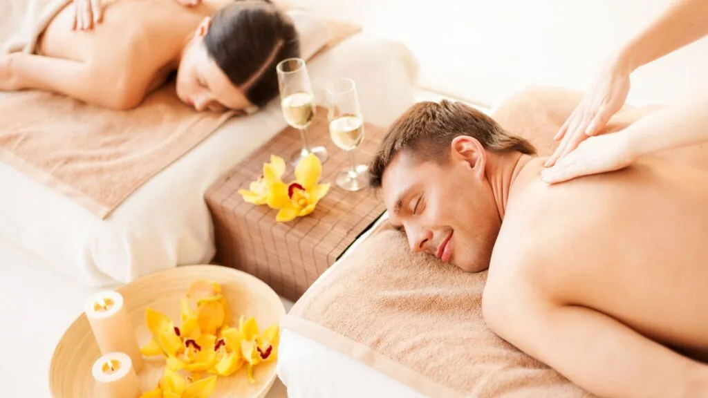 Spa Offering Couples Massage Sioux Falls To Enjoy Romantic Couples Massages